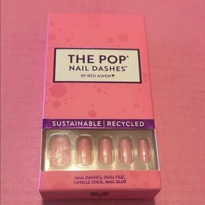 Red Aspen Pink Nail Dashes DIVE IN DELLA New in Box Kit comes